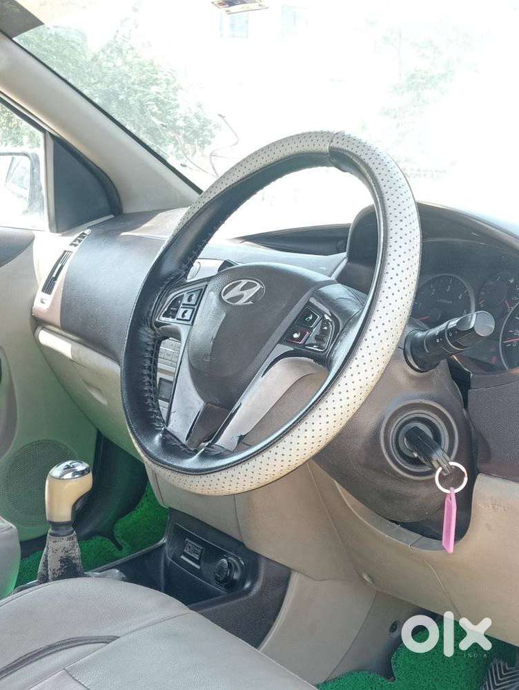 Hyundai I20 2010-2012 1.2 Sportz Option, 2011, Diesel