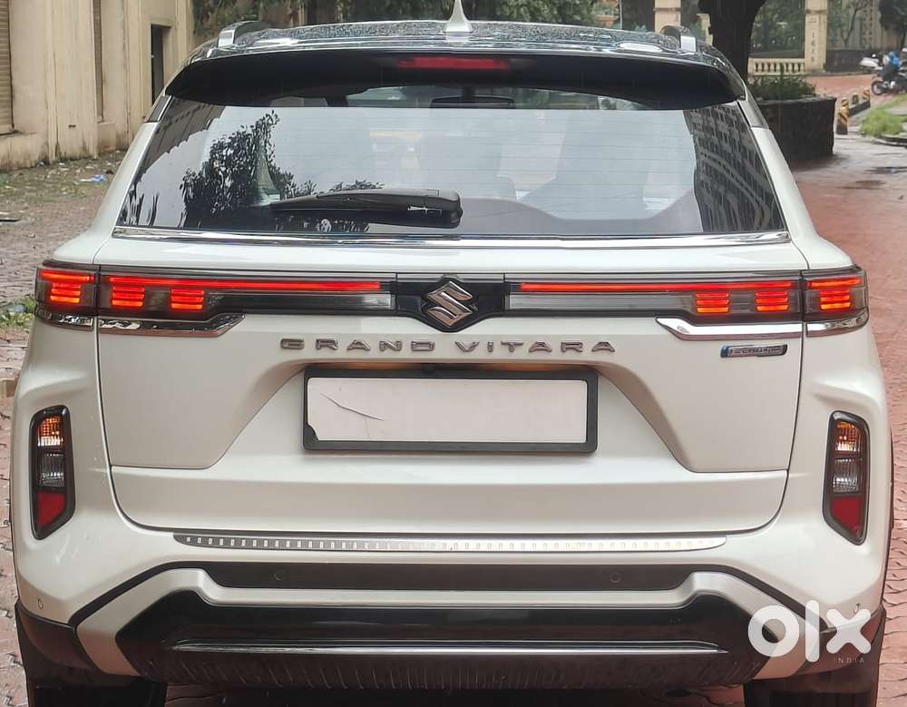 Maruti Suzuki Grand Vitara 1.5 Alpha Smart Hybrid Dual Tone At, 2023..