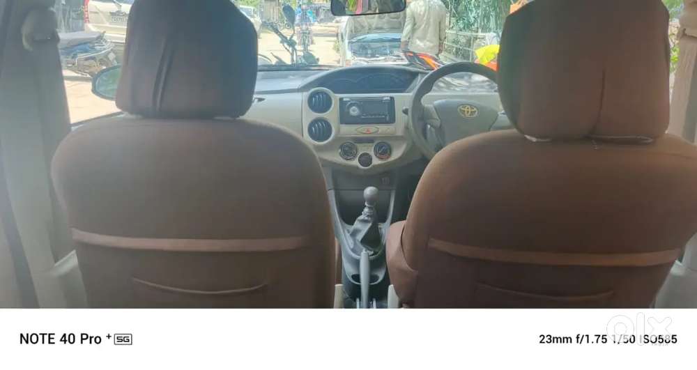 Toyota Etios Liva 2015