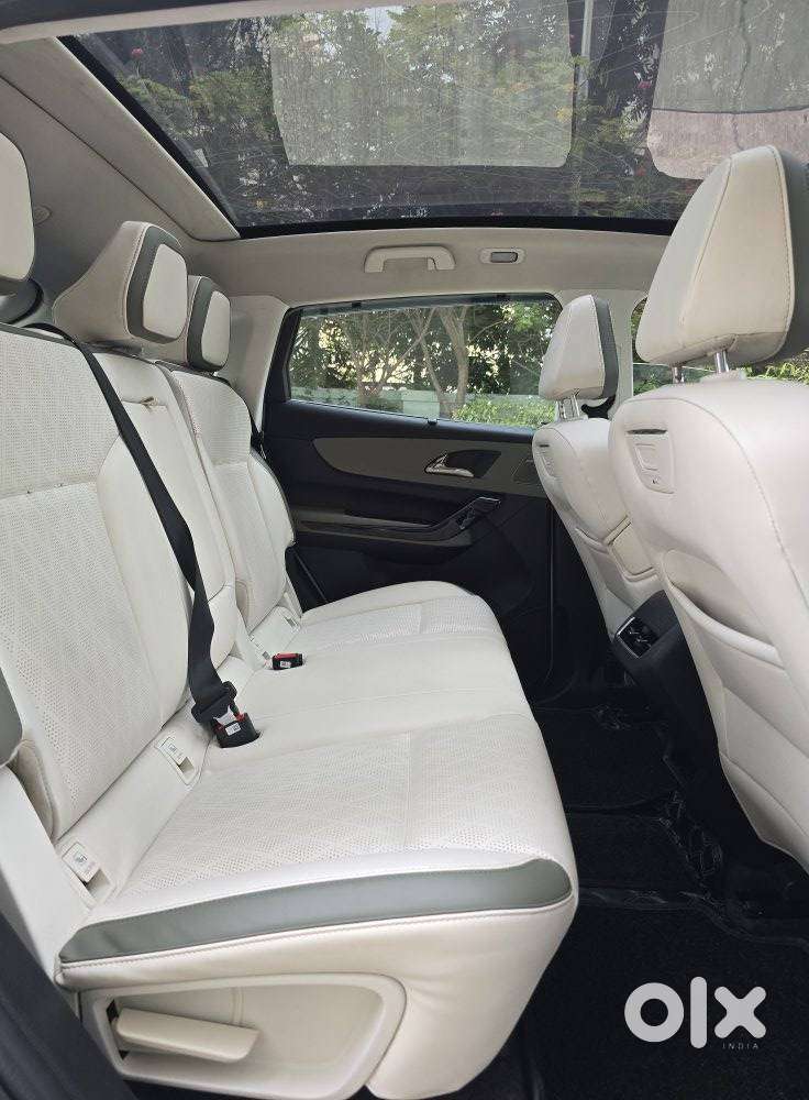 Mahindra Xev 9e Pack Three (top Model), 2025, Electric