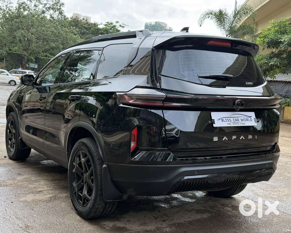 Tata Safari Accomplished X Plus 7 Str Dark Edition At, 2025, Diesel