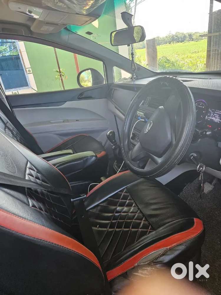 Mahindra Marazzo Diesel 2019
