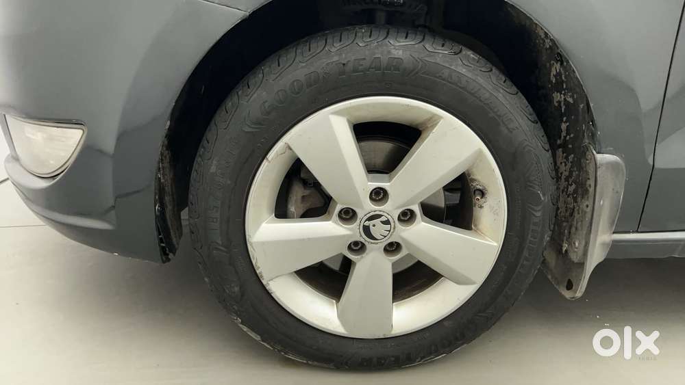 Skoda Rapid [ ] 1.6 Mpi Style Plus, 2016, Petrol