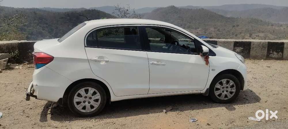Honda Amaze 2014 Petrol Well Maintained