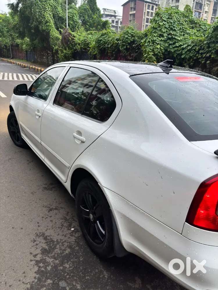 Skoda Laura Diesel 2.0 Manual 2011