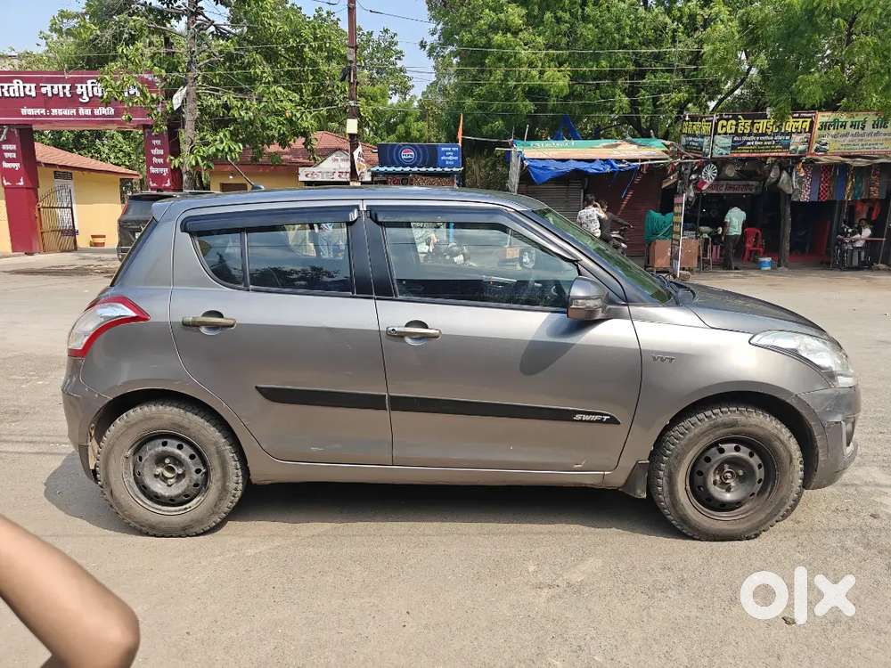 Maruti Suzuki Swift Vxi 2015