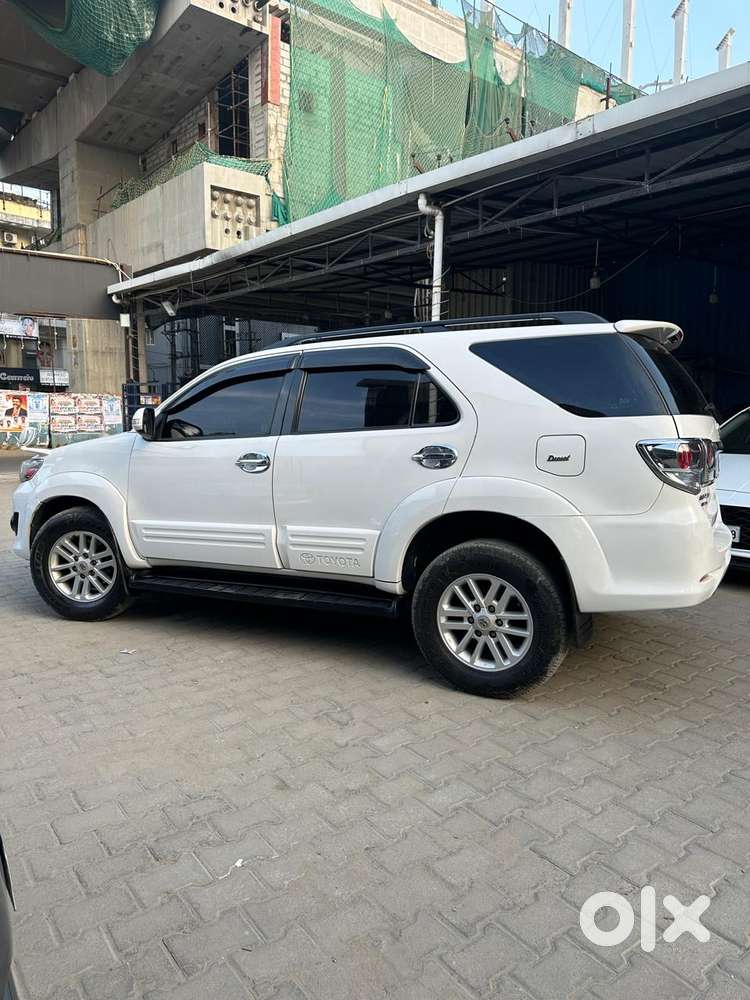 Toyota Fortuner 3.0 4x2 Automatic, 2014, Diesel