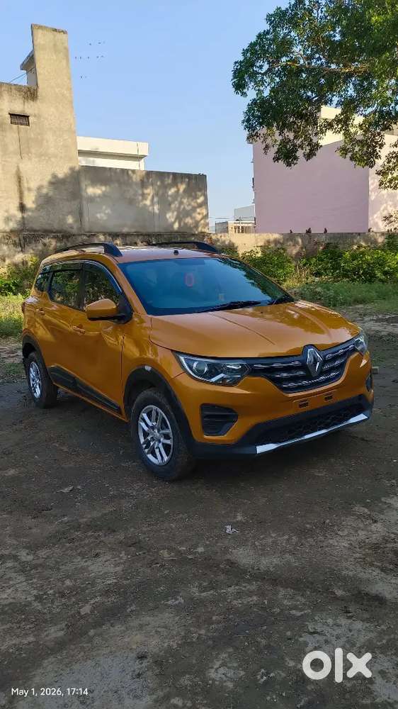 Renault Triber Rxt (2021) Condition Just Like New 1st Party Insurance