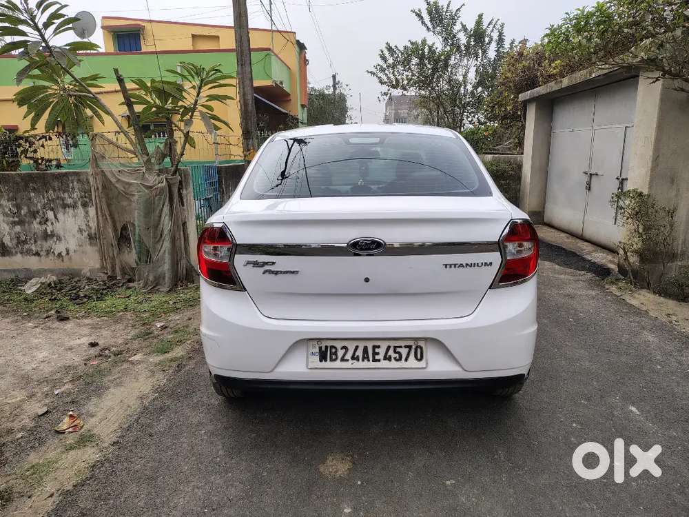 Ford Figo Aspire Titatnium Opt 2016