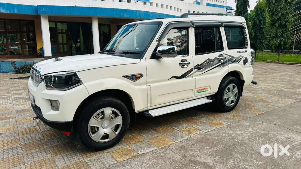 Mahindra Scorpio S4, 2016, Diesel