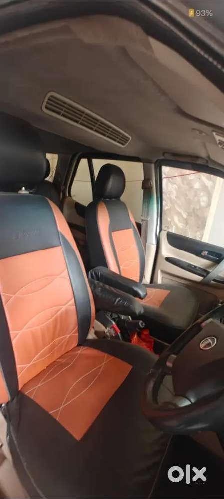 Tata Safari Storme 2014