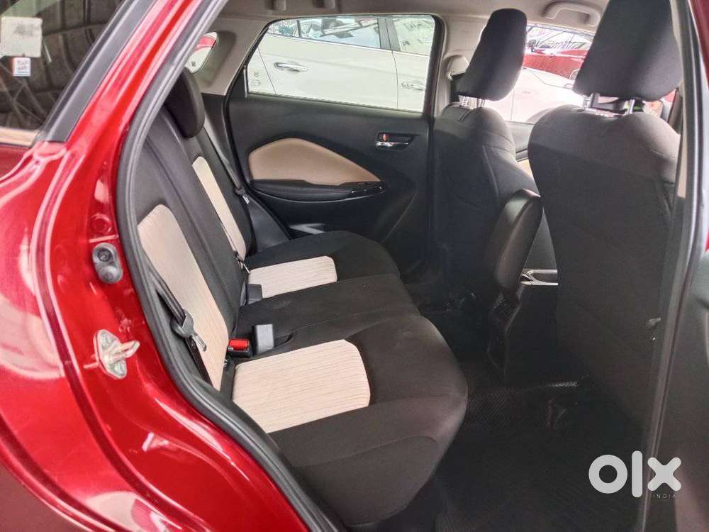 Toyota Glanza, 2023, Petrol