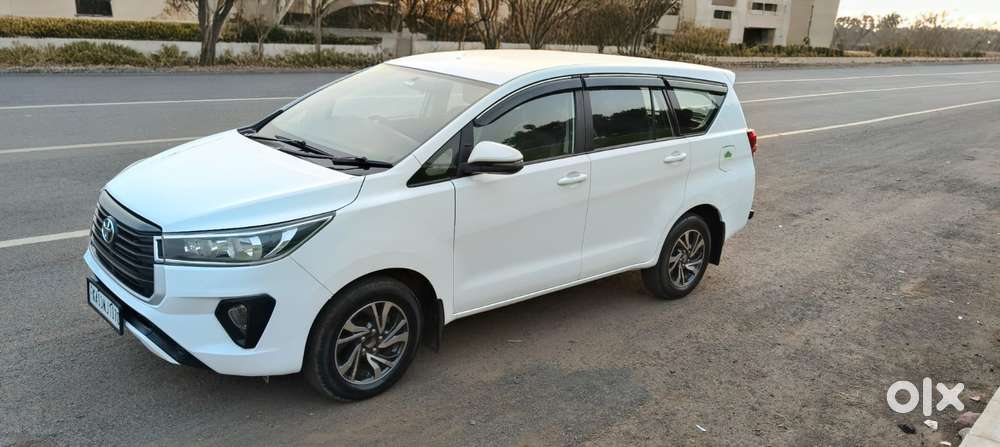 Toyota Innova Crysta 2.4 G Mt 8s, 2021, Diesel