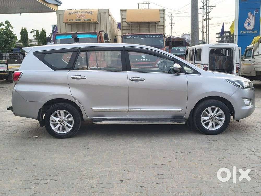 Toyota Innova Crysta 2.4 G Mt 7 Str, 2019, Diesel