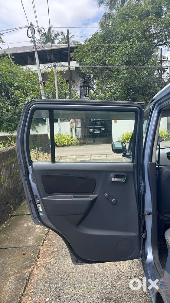 Maruti Wagon R Lxi 2012