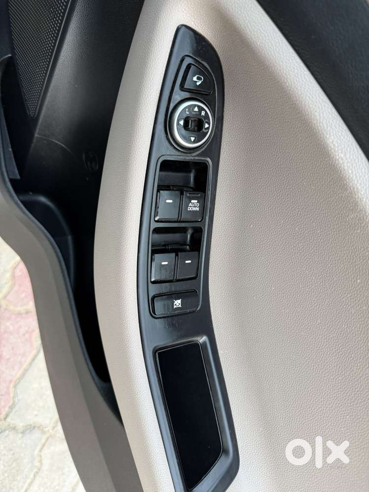 Hyundai Elite I20 Sportz (o) 1.2, 2017, Petrol