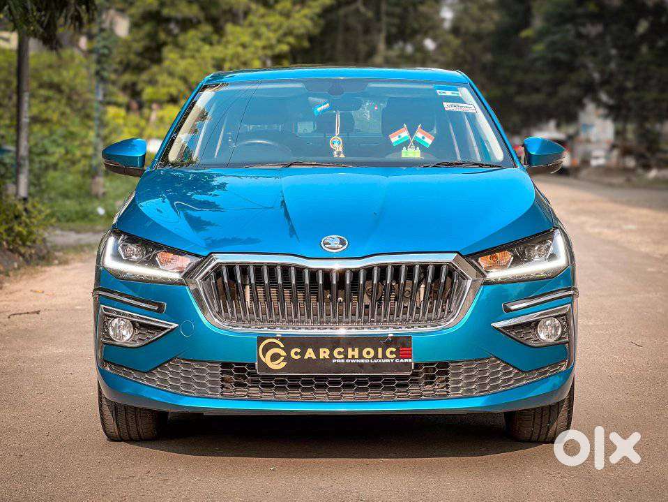 Skoda Slavia Style 1.0l Tsi Mt, 2023, Petrol