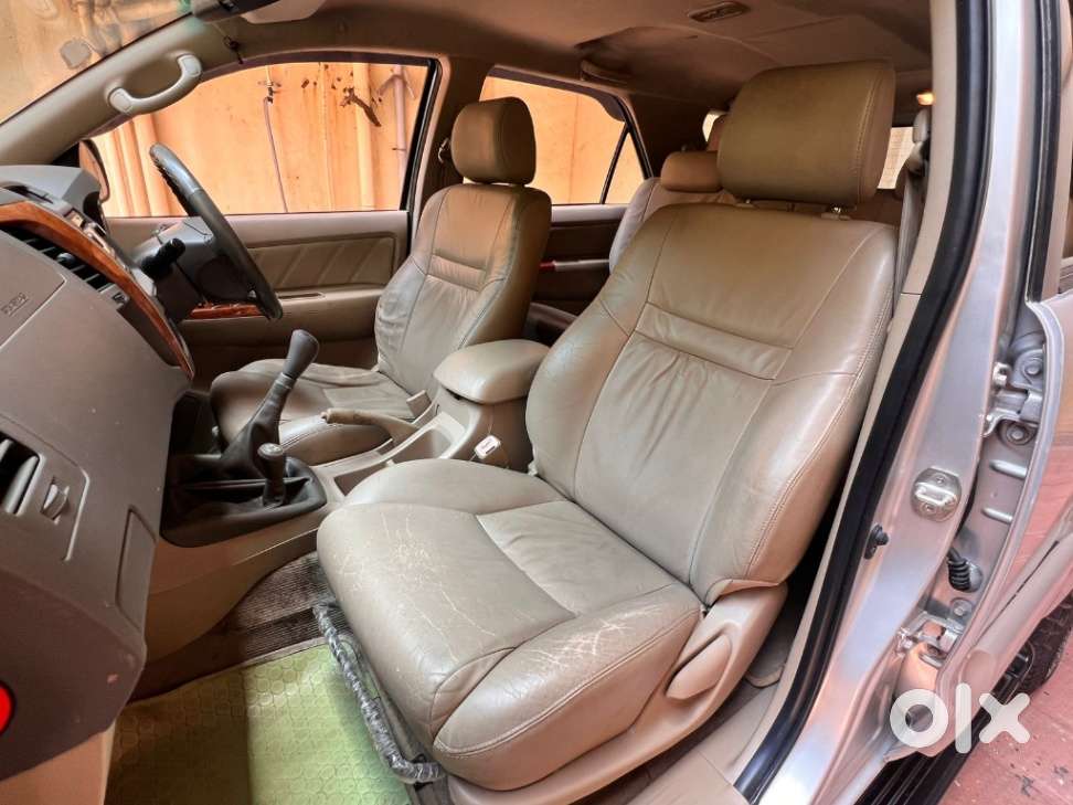 Toyota Fortuner 3.0 4x4 Manual, 2010, Diesel
