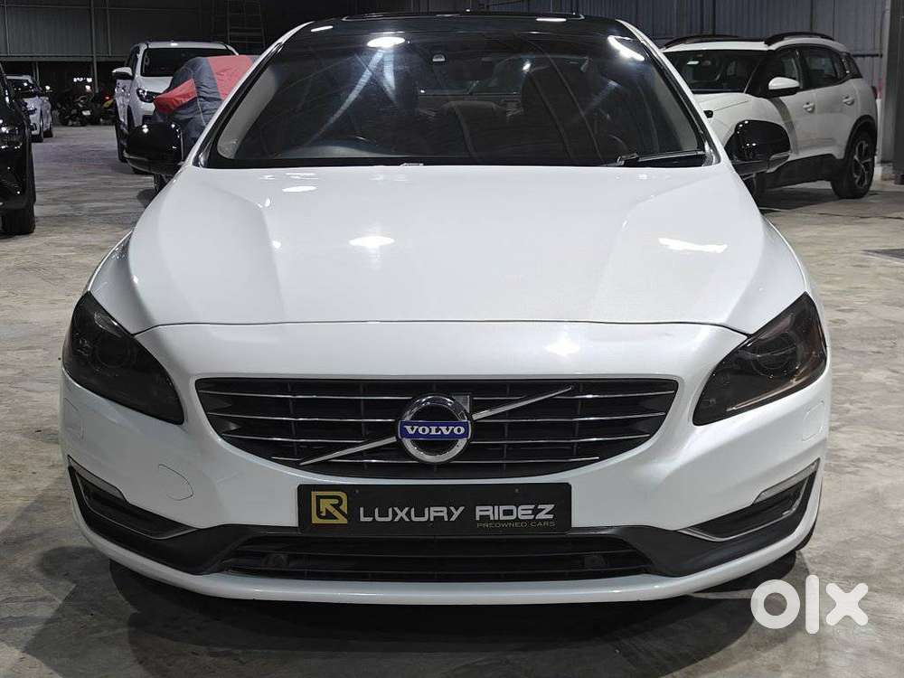 Volvo S60 D5 Inscription, 2015, Diesel