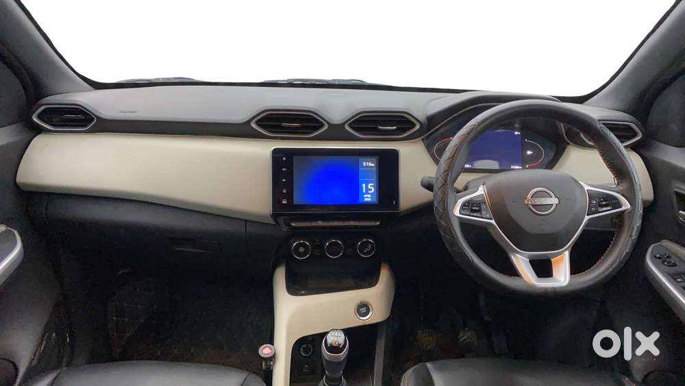 Nissan Magnite 1.0 Xv, 2022, Petrol