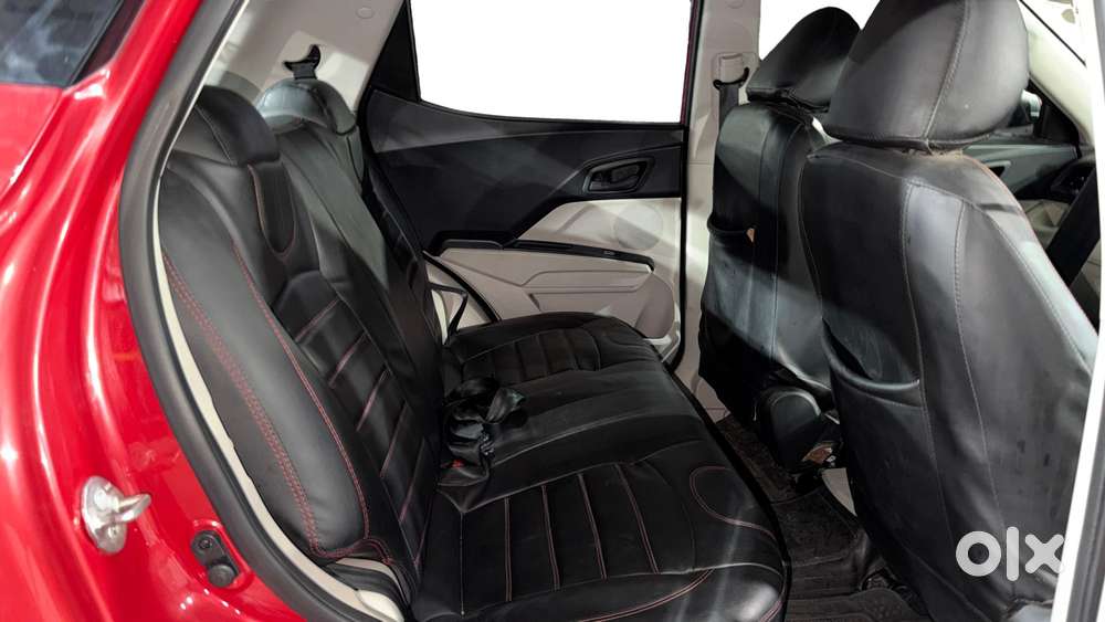 Mahindra Xuv300 W6, 2023, Petrol
