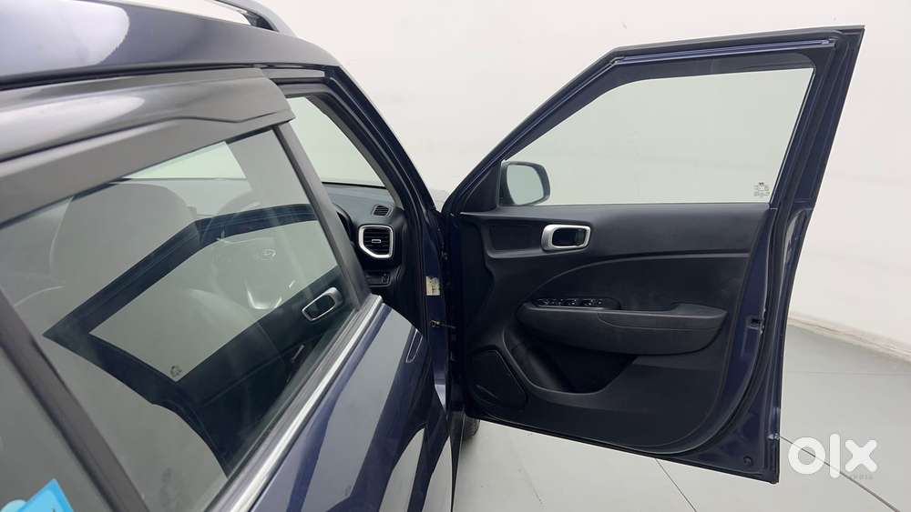 Hyundai Venue 1.2 S Plus, 2021, Petrol