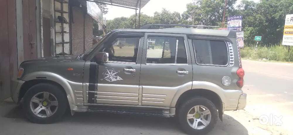 Mahindra Scorpio Classic 2007