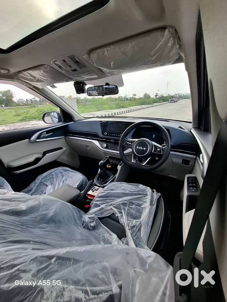 Kia Carens G1.5 6mt Gravity, 2025, Diesel