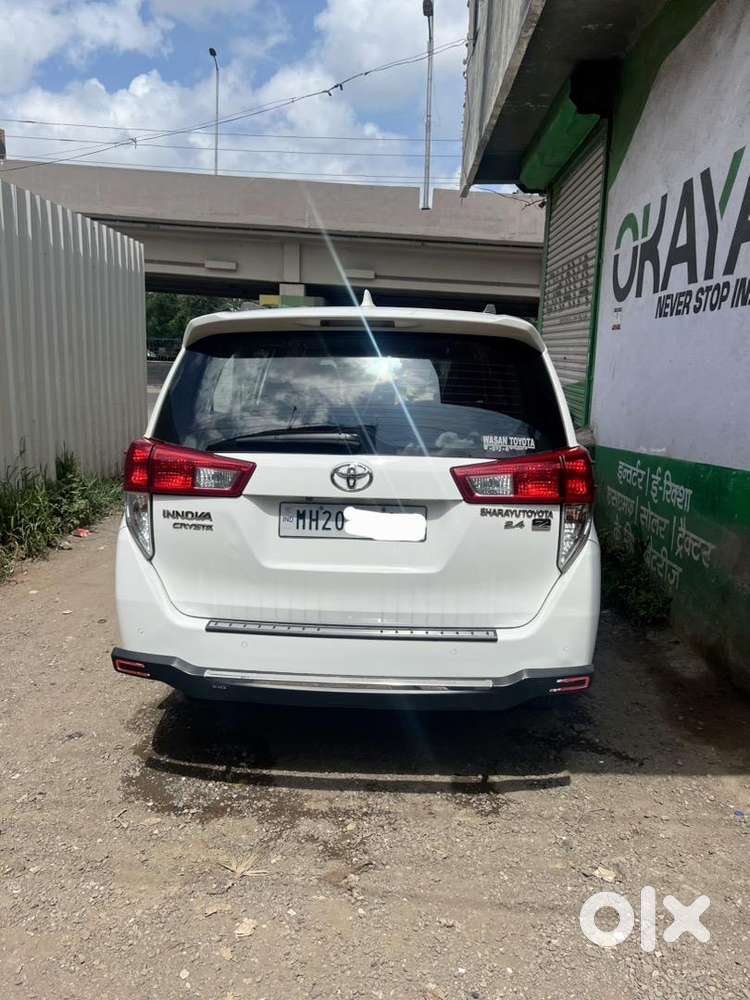 Toyota Innova Crysta 2020 Diesel Well Maintained