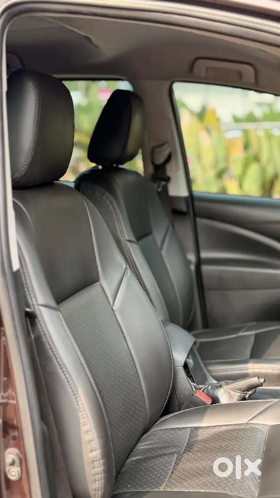 Toyota Innova Crysta 2017