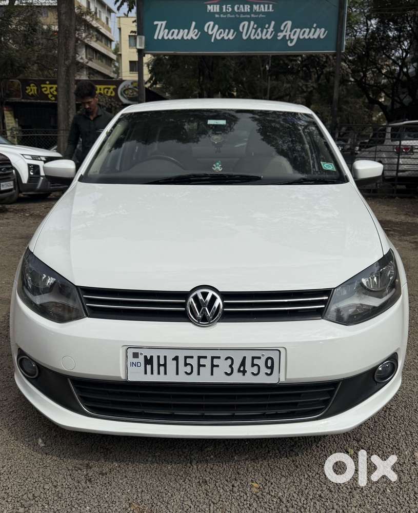 Volkswagen Vento 1.2 Highline Plus At 16 Alloy, 2016, Petrol