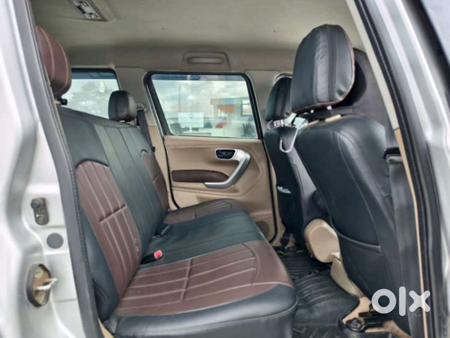 Mahindra Tuv 300 Mhawk100 T8, 2015, Diesel