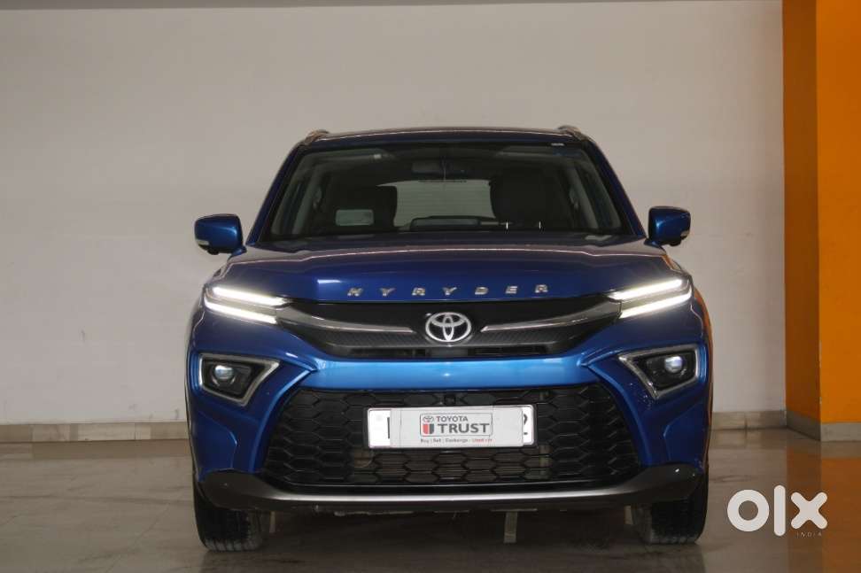 Toyota Urban Cruiser Hyryder 1.5 V Hybrid, 2023, Petrol