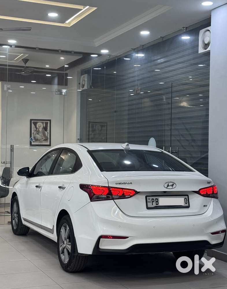 Hyundai Verna Hyundai-verna-crdi-1.6-sx-option, 2018, Diesel