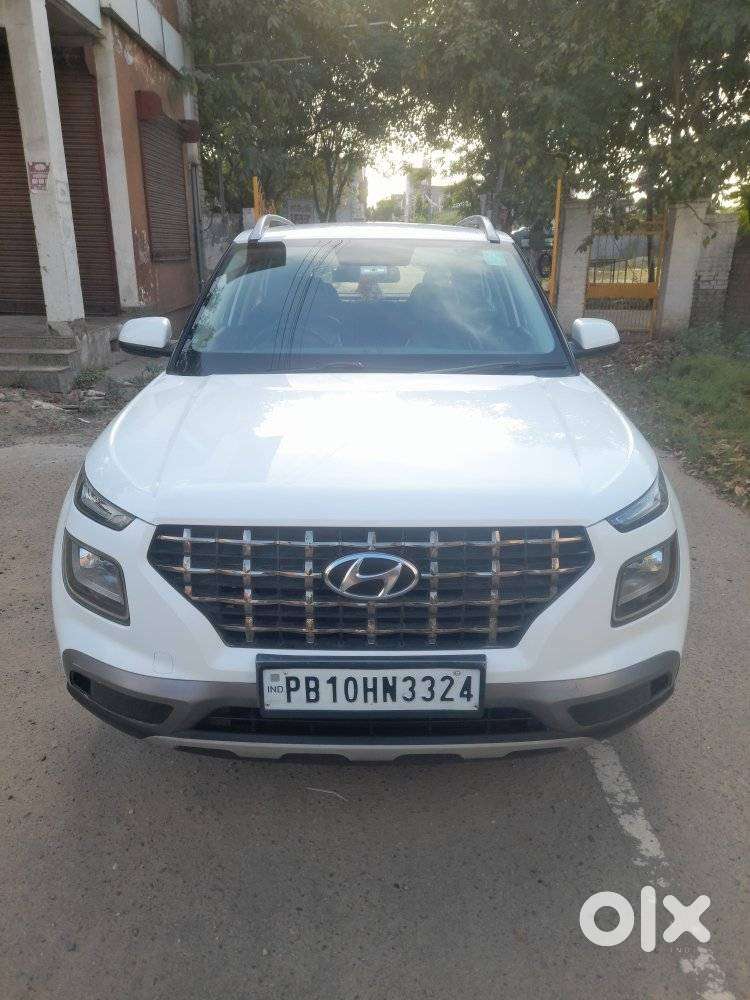 Hyundai Venue S Plus Mt 1.2 Kappa, 2021, Petrol