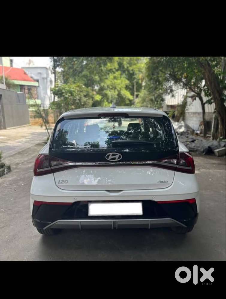 Hyundai New I20 1.2 Asta (o) Ivt, 2024, Petrol