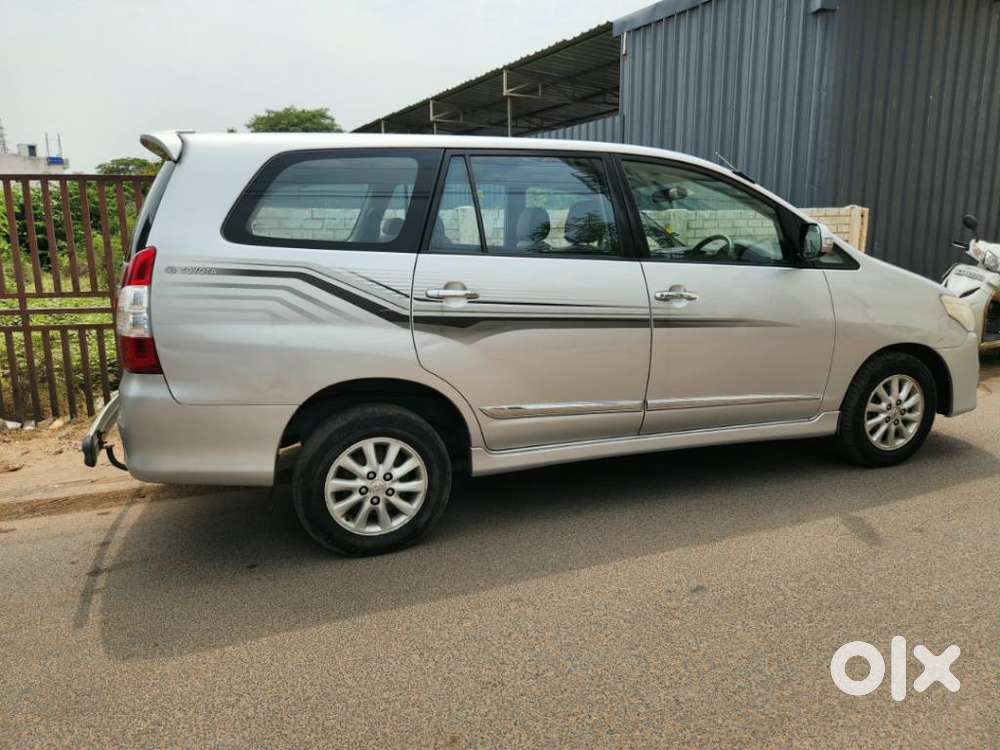 Toyota Innova 2.5 Vx 8 Str, 2014, Diesel