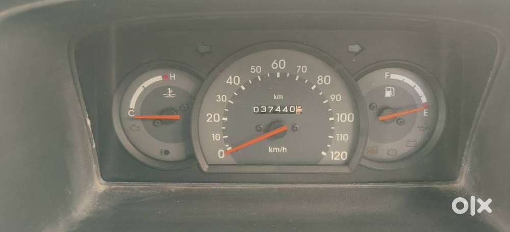 Maruti Suzuki Omni 8 Seater, 2011, Petrol