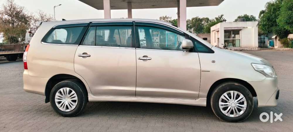 Toyota Innova 2.5 G (diesel) 7 Seater, 2014, Diesel