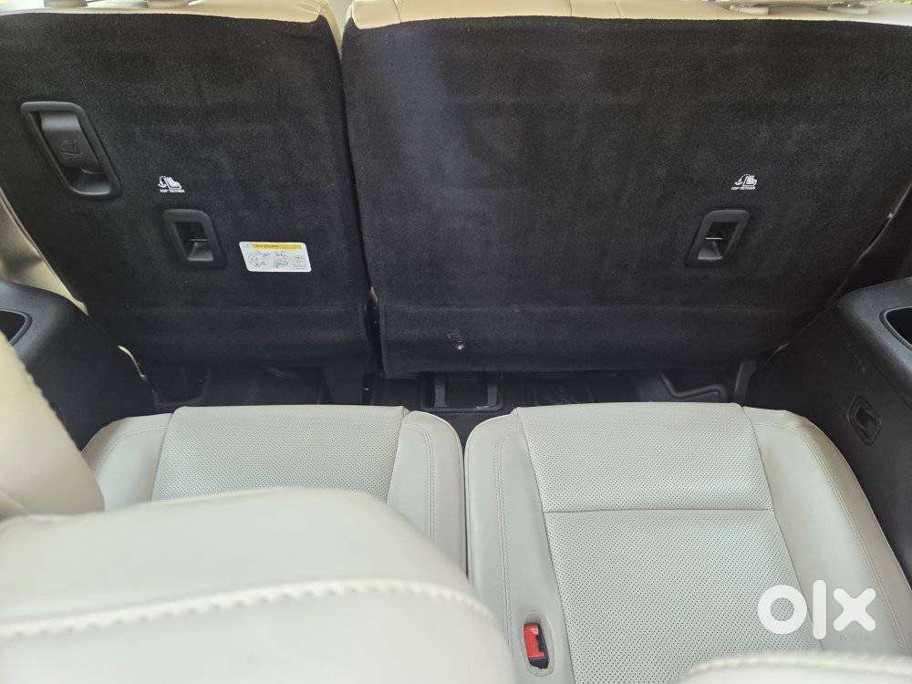 Mahindra Xuv700 2.2 Ax 7 Diesel Mt Luxury Pack Str, 2025, Diesel