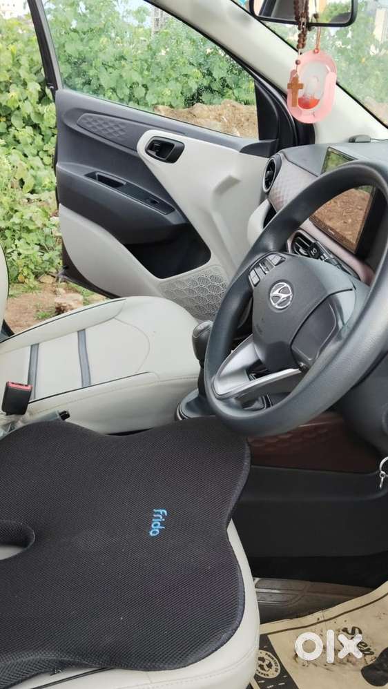 Hyundai Aura 2022 Car