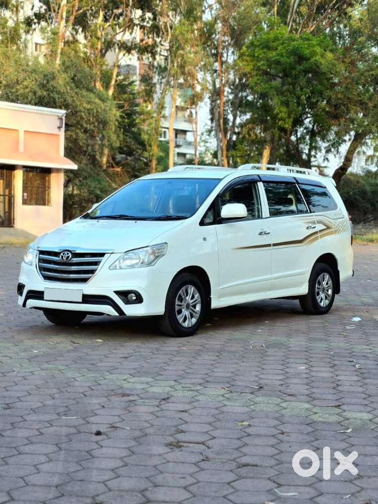 Toyota Innova 2.5 G (diesel) 8 Seater, 2014, Diesel