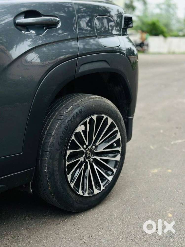 Maruti Suzuki Fronx Delta Plus 1.2 Ags, 2024, Petrol