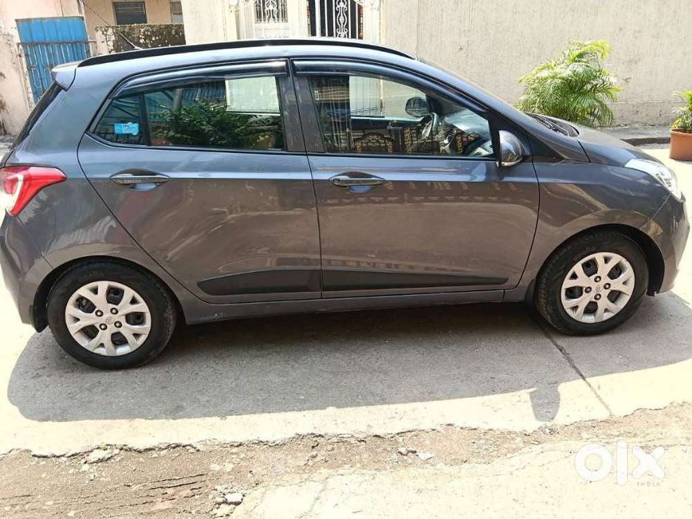 Hyundai Grand I10 Sportz, 2016, Petrol