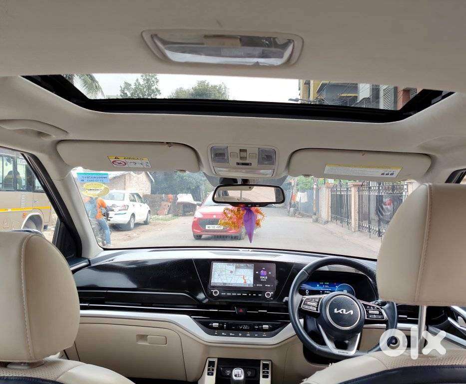 Kia Carens 1.5 Luxury Plus Turbo 7 Str, 2023, Petrol