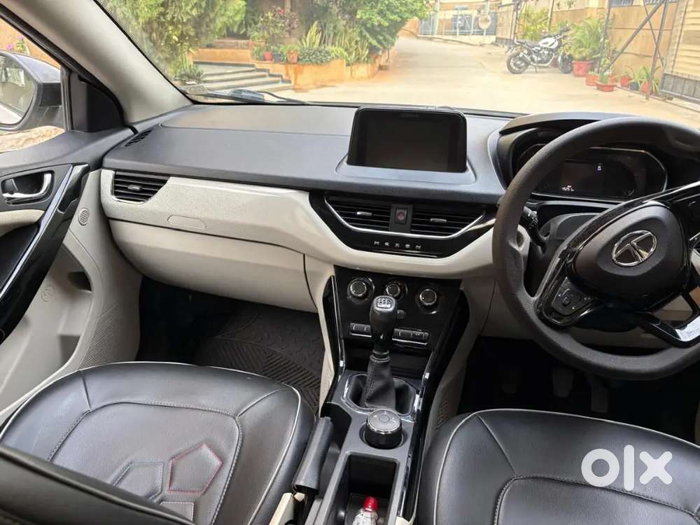 Tata Nexon Petrol 2021
