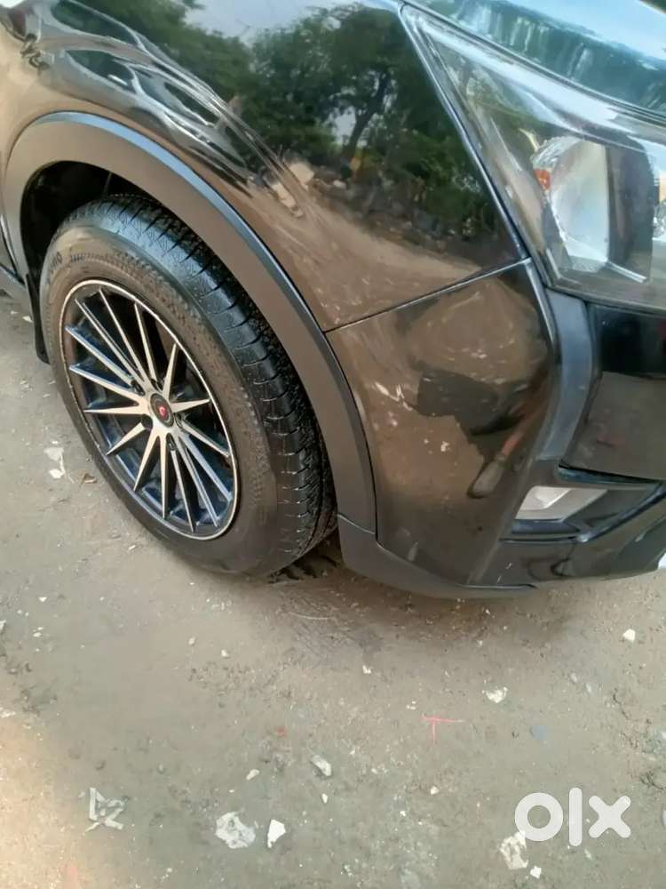Mahindra Xuv300 2023 Petrol 55049 Km Driven