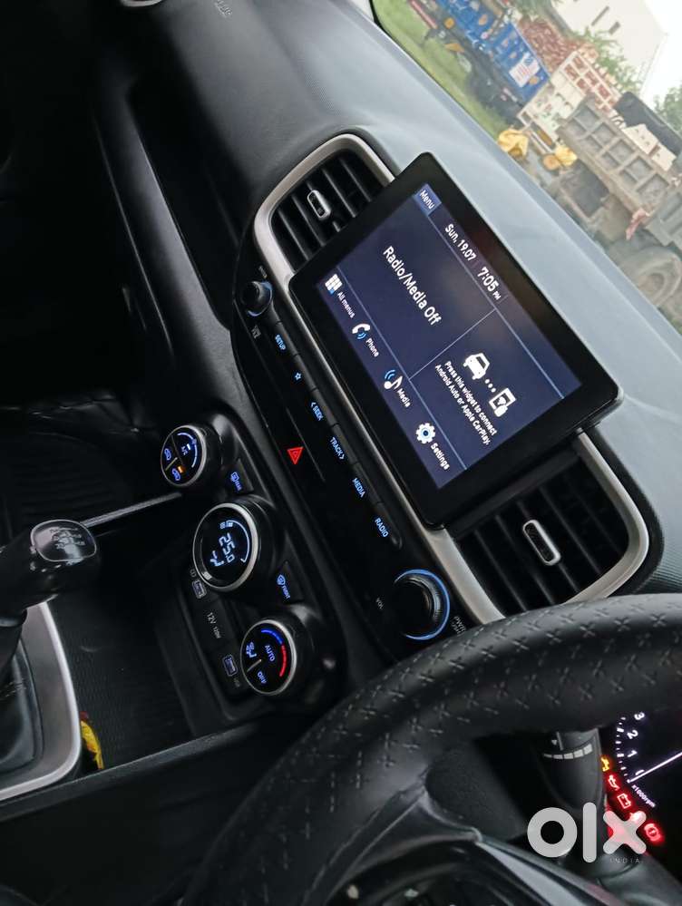 Hyundai Venue 1.2 S Plus, 2022, Petrol