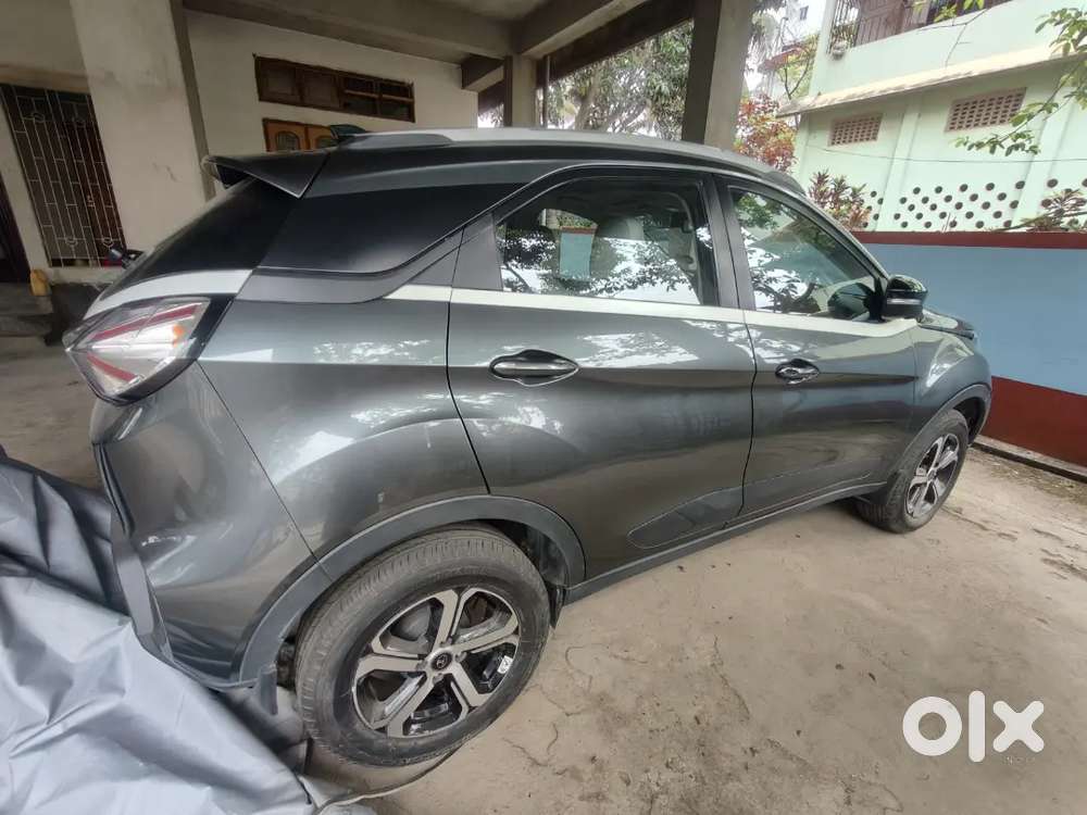 Less Than 5000 Km Driven With All Top Model Features