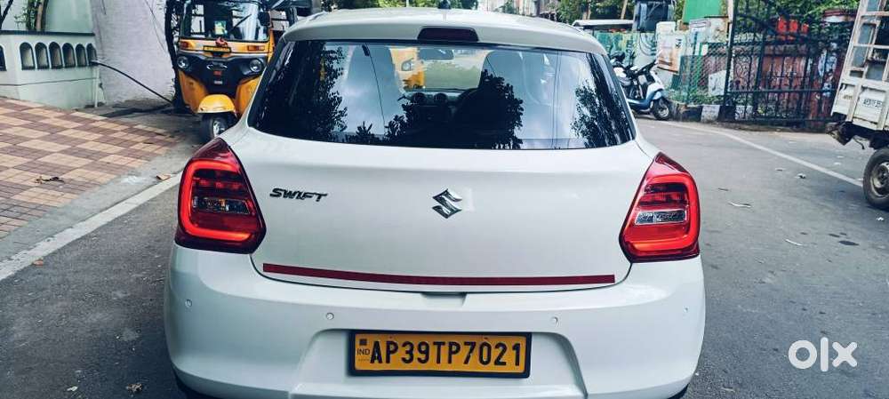 Maruti Suzuki Swift 1.2 Lxi (o), 2020, Petrol